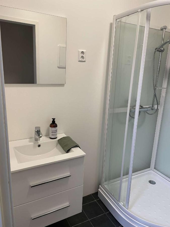 Tromsoapartment Silent Area With View I Have Warm Caravan For Rent Same Place, 4 People Apartamento *