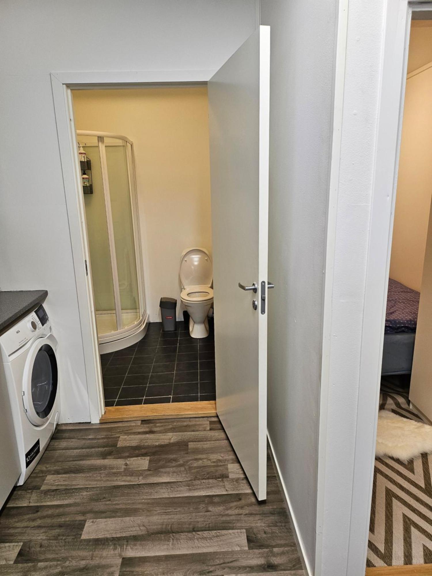 Tromsoapartment Silent Area With View I Have Warm Caravan For Rent Same Place, 4 People *